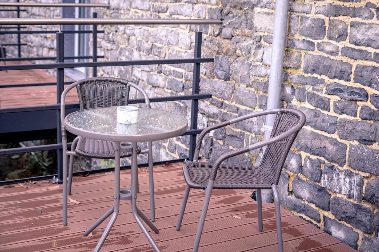 Au Bout De Mes Reves Bed & Breakfast Walcourt Екстериор снимка