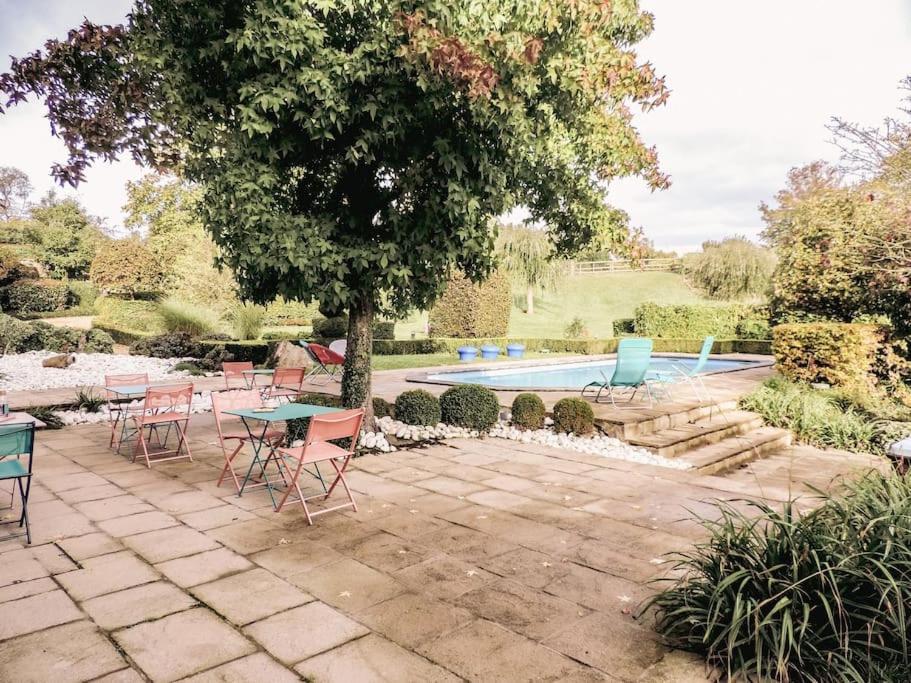 Au Bout De Mes Reves Bed & Breakfast Walcourt Екстериор снимка