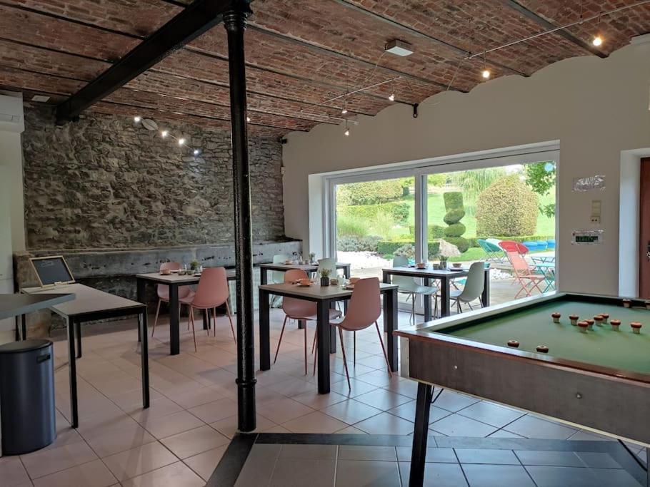 Au Bout De Mes Reves Bed & Breakfast Walcourt Екстериор снимка