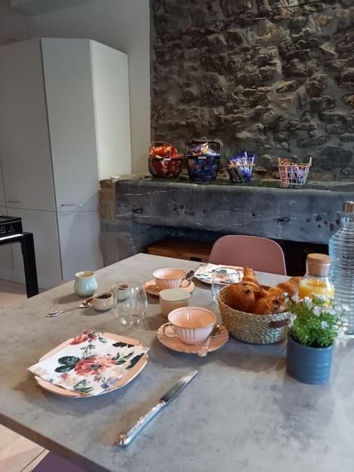 Au Bout De Mes Reves Bed & Breakfast Walcourt Екстериор снимка