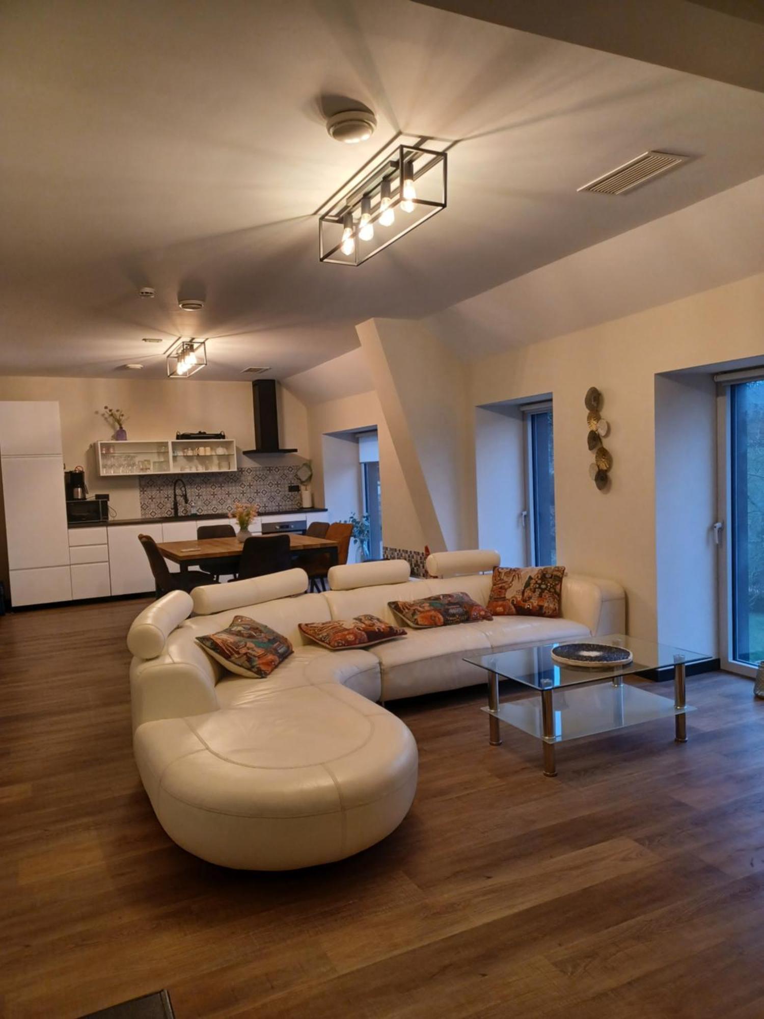 Au Bout De Mes Reves Bed & Breakfast Walcourt Екстериор снимка